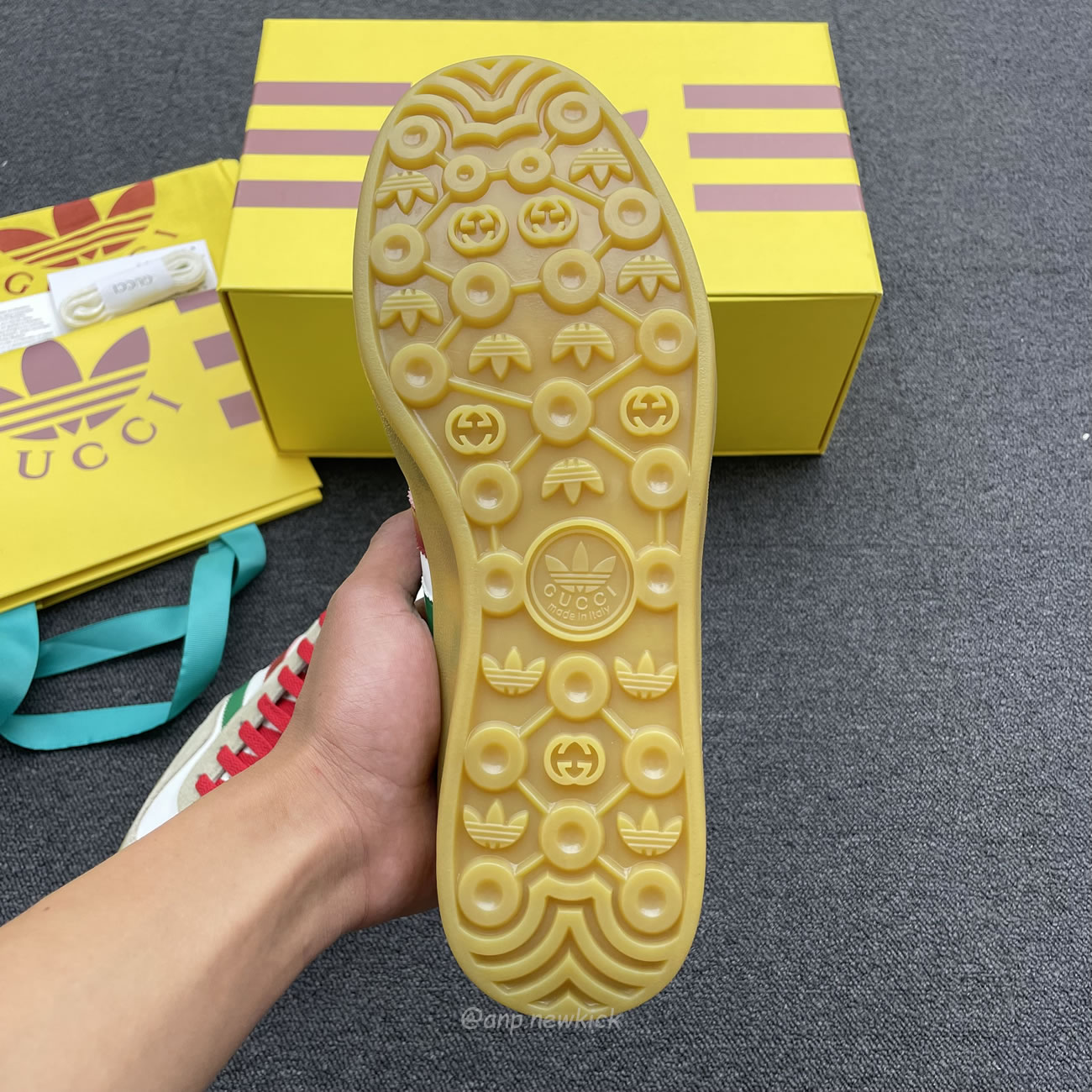 Adidas X Gucci Gazelle White Green Red 726487 Aaa43 9547 (12) - www.newkick.vip